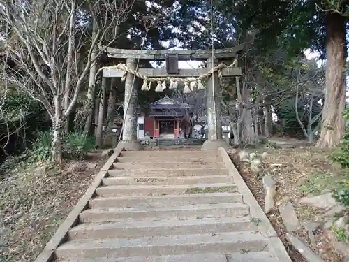 佐肆布都神社の鳥居