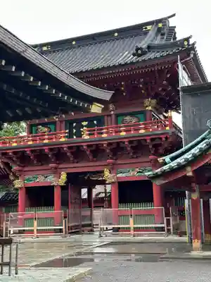 静岡浅間神社の山門・神門