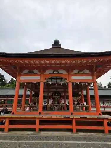 美濃國一宮　南宮大社の{uncategorized: "未分類", other: "その他", undefined: "問題あり", building: "その他建物", grave: "お墓", sacred_gate: "鳥居", guardian: "狛犬", statue: "像", buddha: "仏像", history: "歴史", nature: "自然", garden: "庭園", animal: "動物", pagoda: "塔", temizu: "手水舎", mountain_gate: "山門・神門", sanctuary: "本殿・本堂", subordinate: "末社・摂社", art: "芸術", scenery: "景色", jizo: "地蔵", ema: "絵馬", goshuin: "御朱印", omikuji: "おみくじ", items: "授与品その他", amulet: "お守り", goshuincho: "御朱印帳", eats: "食事", festival: "お祭り", votive_dance: "神楽", shichigosan: "七五三参", wedding: "結婚式", experience: "体験その他", initially: "初詣", around: "周辺", anti_infection: "感染症対策"}