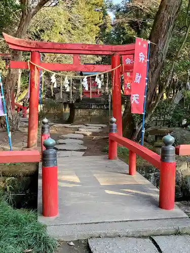間々田八幡宮の鳥居