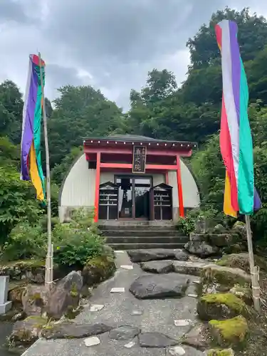 高龍神社　奥之院(新潟県)