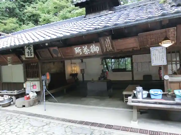 安養寺(立木観音)(滋賀県)