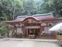 狭井坐大神荒魂神社(狭井神社)の本殿・本堂
