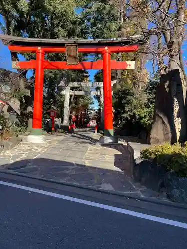 馬橋稲荷神社の鳥居