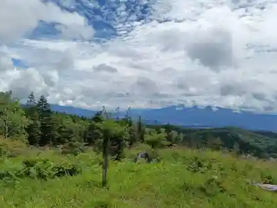霧ヶ峰薙鎌神社の景色