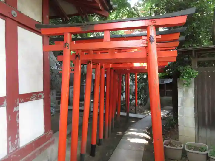 王子稲荷神社の鳥居