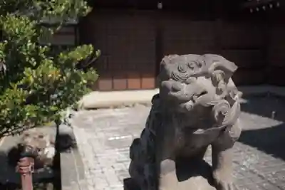 山梨縣護國神社の狛犬