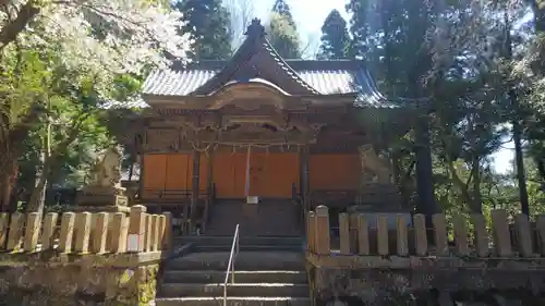 佐々牟志神社の本殿