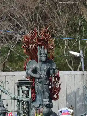 高尾山薬王院の仏像