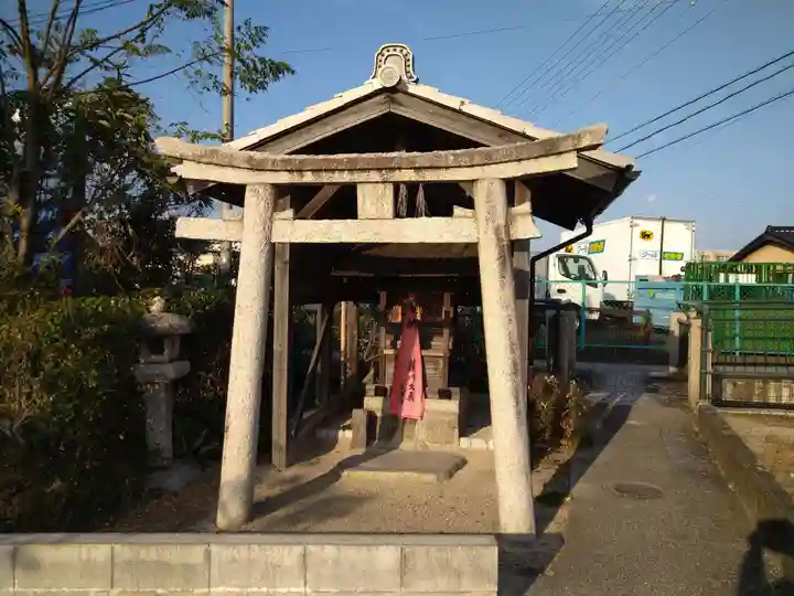 小唐崎神社の末社・摂社