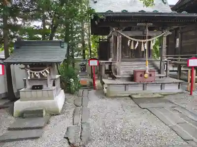 冠川神社の{uncategorized: "未分類", other: "その他", undefined: "問題あり", building: "その他建物", grave: "お墓", sacred_gate: "鳥居", guardian: "狛犬", statue: "像", buddha: "仏像", history: "歴史", nature: "自然", garden: "庭園", animal: "動物", pagoda: "塔", temizu: "手水舎", mountain_gate: "山門・神門", sanctuary: "本殿・本堂", subordinate: "末社・摂社", art: "芸術", scenery: "景色", jizo: "地蔵", ema: "絵馬", goshuin: "御朱印", omikuji: "おみくじ", items: "授与品その他", amulet: "お守り", goshuincho: "御朱印帳", eats: "食事", festival: "お祭り", votive_dance: "神楽", shichigosan: "七五三参", wedding: "結婚式", experience: "体験その他", initially: "初詣", around: "周辺", anti_infection: "感染症対策"}