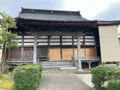 大乗寺の{uncategorized: "未分類", other: "その他", undefined: "問題あり", building: "その他建物", grave: "お墓", sacred_gate: "鳥居", guardian: "狛犬", statue: "像", buddha: "仏像", history: "歴史", nature: "自然", garden: "庭園", animal: "動物", pagoda: "塔", temizu: "手水舎", mountain_gate: "山門・神門", sanctuary: "本殿・本堂", subordinate: "末社・摂社", art: "芸術", scenery: "景色", jizo: "地蔵", ema: "絵馬", goshuin: "御朱印", omikuji: "おみくじ", items: "授与品その他", amulet: "お守り", goshuincho: "御朱印帳", eats: "食事", festival: "お祭り", votive_dance: "神楽", shichigosan: "七五三参", wedding: "結婚式", experience: "体験その他", initially: "初詣", around: "周辺", anti_infection: "感染症対策"}