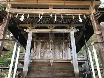 新宮熊野神社の本殿・本堂