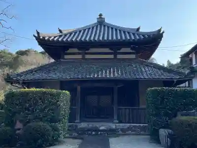 浄眼寺の{uncategorized: "未分類", other: "その他", undefined: "問題あり", building: "その他建物", grave: "お墓", sacred_gate: "鳥居", guardian: "狛犬", statue: "像", buddha: "仏像", history: "歴史", nature: "自然", garden: "庭園", animal: "動物", pagoda: "塔", temizu: "手水舎", mountain_gate: "山門・神門", sanctuary: "本殿・本堂", subordinate: "末社・摂社", art: "芸術", scenery: "景色", jizo: "地蔵", ema: "絵馬", goshuin: "御朱印", omikuji: "おみくじ", items: "授与品その他", amulet: "お守り", goshuincho: "御朱印帳", eats: "食事", festival: "お祭り", votive_dance: "神楽", shichigosan: "七五三参", wedding: "結婚式", experience: "体験その他", initially: "初詣", around: "周辺", anti_infection: "感染症対策"}