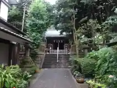 大六天神社の建物その他