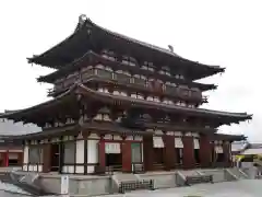 薬師寺の本殿