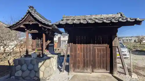 龍光院の山門・神門
