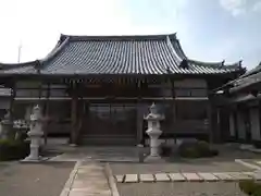 長福寺の本殿