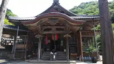 三方石観世音の本殿・本堂