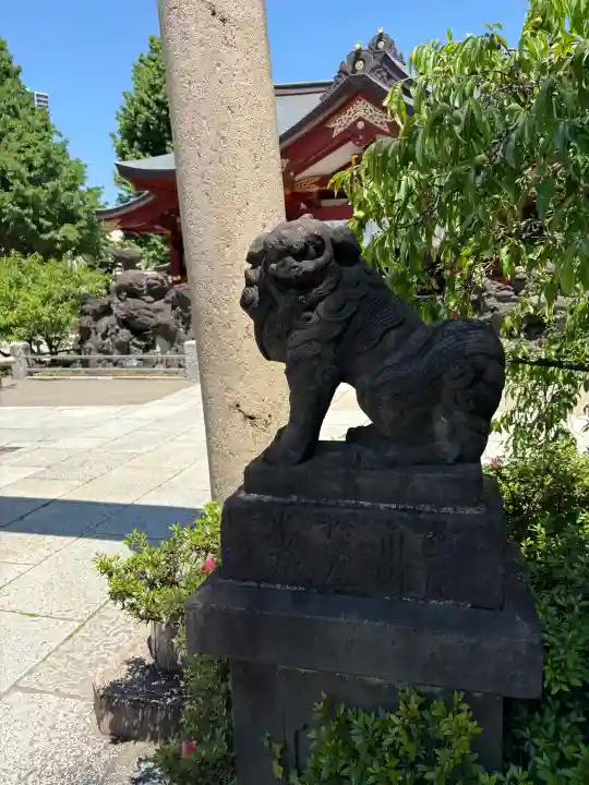 素盞雄神社の{uncategorized: "未分類", other: "その他", undefined: "問題あり", building: "その他建物", grave: "お墓", sacred_gate: "鳥居", guardian: "狛犬", statue: "像", buddha: "仏像", history: "歴史", nature: "自然", garden: "庭園", animal: "動物", pagoda: "塔", temizu: "手水舎", mountain_gate: "山門・神門", sanctuary: "本殿・本堂", subordinate: "末社・摂社", art: "芸術", scenery: "景色", jizo: "地蔵", ema: "絵馬", goshuin: "御朱印", omikuji: "おみくじ", items: "授与品その他", amulet: "お守り", goshuincho: "御朱印帳", eats: "食事", festival: "お祭り", votive_dance: "神楽", shichigosan: "七五三参", wedding: "結婚式", experience: "体験その他", initially: "初詣", around: "周辺", anti_infection: "感染症対策"}