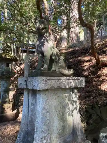 三峯神社の狛犬