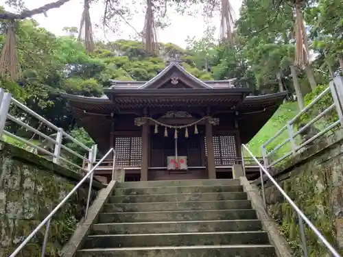 熊野神社の本殿・本堂