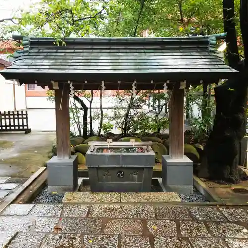 御田八幡神社の手水舎