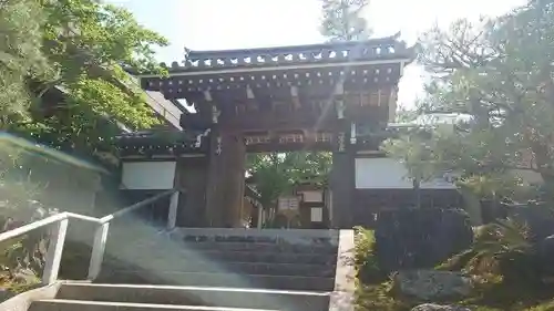 正覚庵の山門・神門