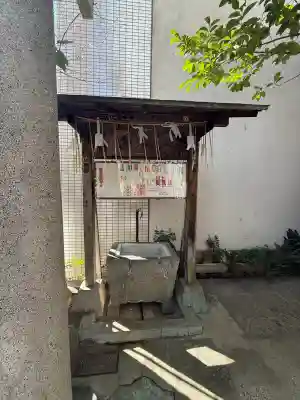 諏訪神社の{uncategorized: "未分類", other: "その他", undefined: "問題あり", building: "その他建物", grave: "お墓", sacred_gate: "鳥居", guardian: "狛犬", statue: "像", buddha: "仏像", history: "歴史", nature: "自然", garden: "庭園", animal: "動物", pagoda: "塔", temizu: "手水舎", mountain_gate: "山門・神門", sanctuary: "本殿・本堂", subordinate: "末社・摂社", art: "芸術", scenery: "景色", jizo: "地蔵", ema: "絵馬", goshuin: "御朱印", omikuji: "おみくじ", items: "授与品その他", amulet: "お守り", goshuincho: "御朱印帳", eats: "食事", festival: "お祭り", votive_dance: "神楽", shichigosan: "七五三参", wedding: "結婚式", experience: "体験その他", initially: "初詣", around: "周辺", anti_infection: "感染症対策"}
