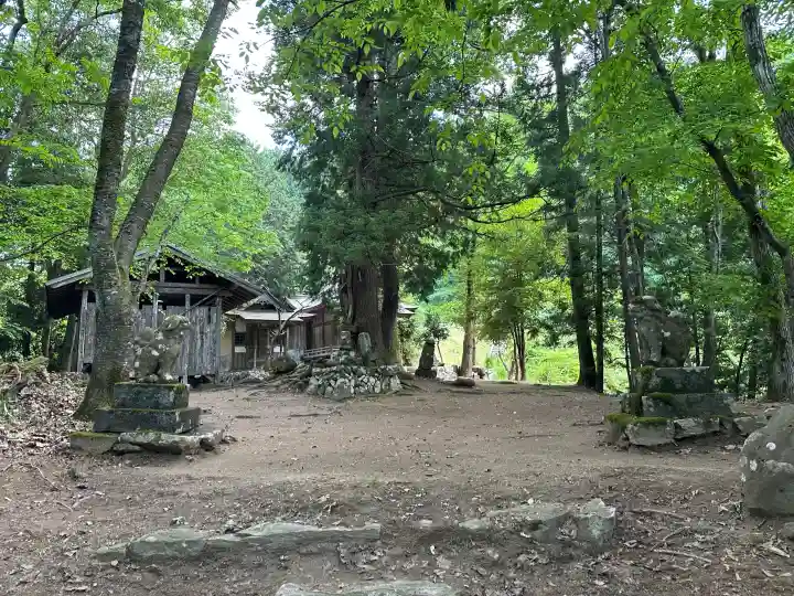 板益神社の狛犬