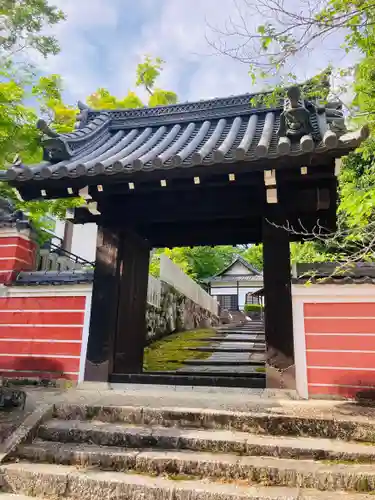 當麻寺 奥院の山門・神門