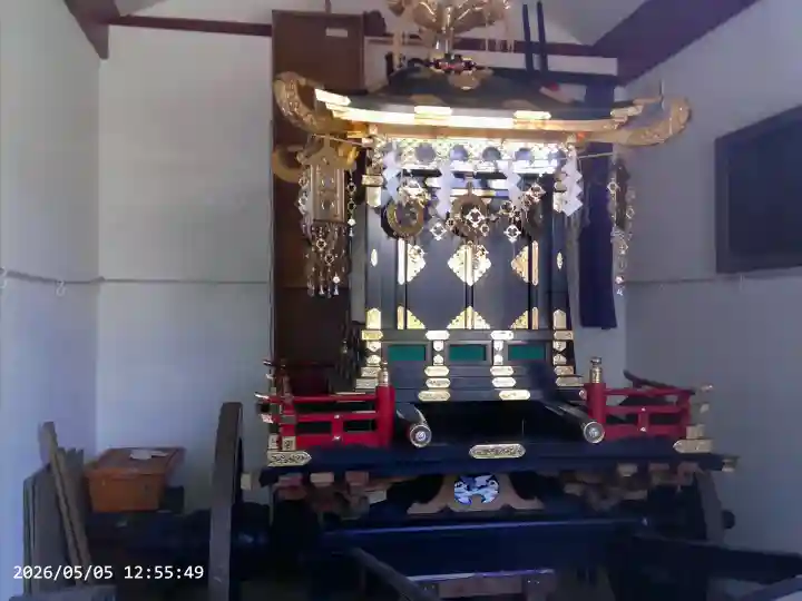 羽田神社の{uncategorized: "未分類", other: "その他", undefined: "問題あり", building: "その他建物", grave: "お墓", sacred_gate: "鳥居", guardian: "狛犬", statue: "像", buddha: "仏像", history: "歴史", nature: "自然", garden: "庭園", animal: "動物", pagoda: "塔", temizu: "手水舎", mountain_gate: "山門・神門", sanctuary: "本殿・本堂", subordinate: "末社・摂社", art: "芸術", scenery: "景色", jizo: "地蔵", ema: "絵馬", goshuin: "御朱印", omikuji: "おみくじ", items: "授与品その他", amulet: "お守り", goshuincho: "御朱印帳", eats: "食事", festival: "お祭り", votive_dance: "神楽", shichigosan: "七五三参", wedding: "結婚式", experience: "体験その他", initially: "初詣", around: "周辺", anti_infection: "感染症対策"}