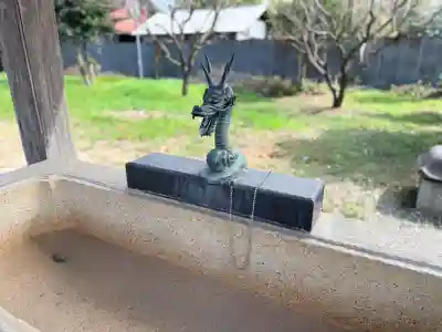 古尾谷八幡神社の{uncategorized: "未分類", other: "その他", undefined: "問題あり", building: "その他建物", grave: "お墓", sacred_gate: "鳥居", guardian: "狛犬", statue: "像", buddha: "仏像", history: "歴史", nature: "自然", garden: "庭園", animal: "動物", pagoda: "塔", temizu: "手水舎", mountain_gate: "山門・神門", sanctuary: "本殿・本堂", subordinate: "末社・摂社", art: "芸術", scenery: "景色", jizo: "地蔵", ema: "絵馬", goshuin: "御朱印", omikuji: "おみくじ", items: "授与品その他", amulet: "お守り", goshuincho: "御朱印帳", eats: "食事", festival: "お祭り", votive_dance: "神楽", shichigosan: "七五三参", wedding: "結婚式", experience: "体験その他", initially: "初詣", around: "周辺", anti_infection: "感染症対策"}