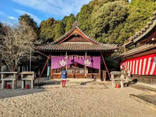 曽野稲荷神社の本殿