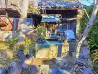 泉増院の末社・摂社