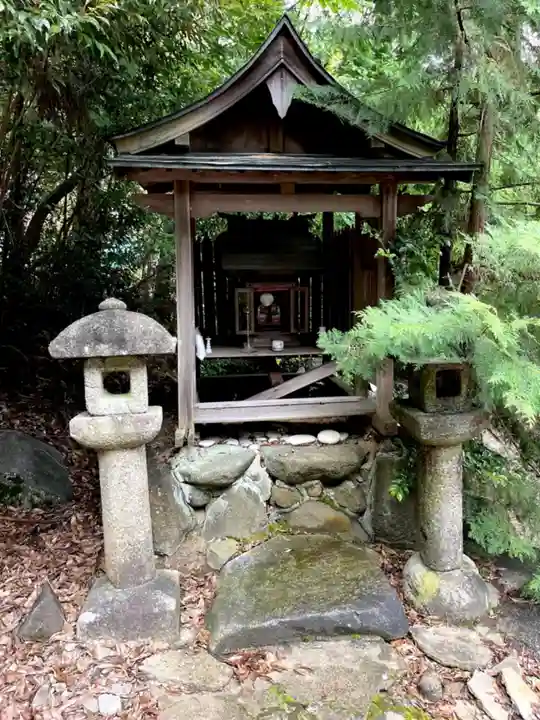 教弘寺の末社・摂社