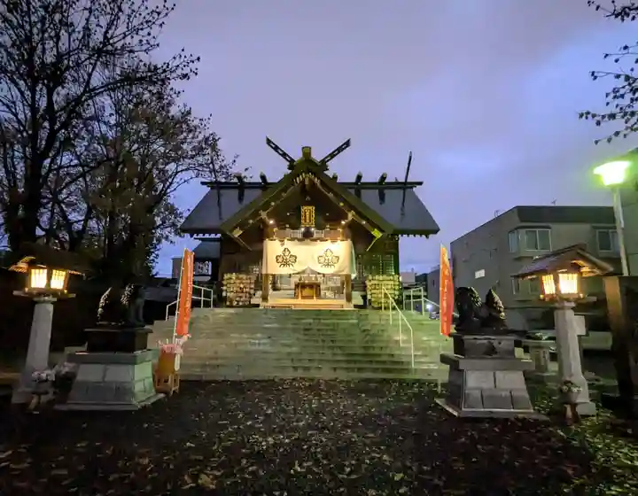 札幌諏訪神社の本殿・本堂