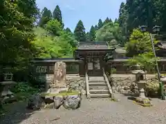 三輪神社阿弥陀堂(滋賀県)