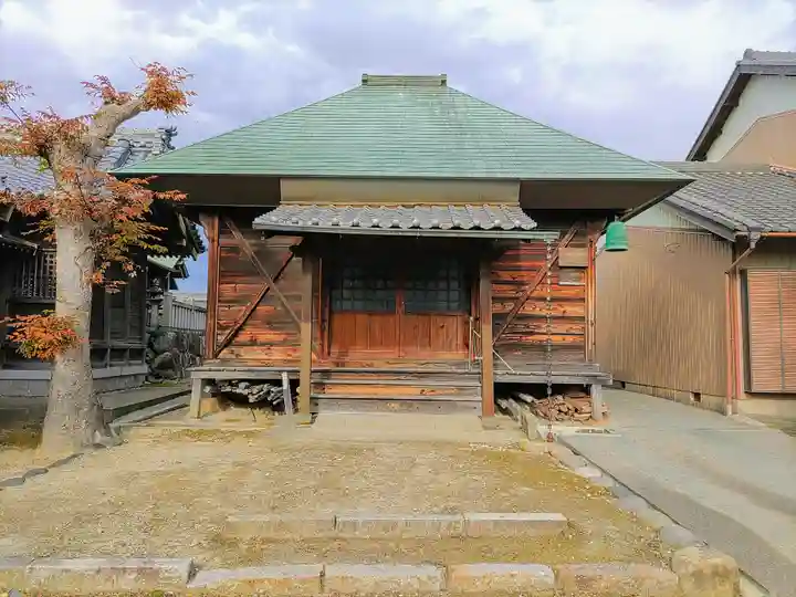 藥師堂の本殿・本堂