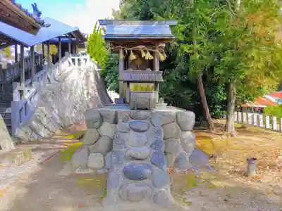神明社(早尾)の末社・摂社
