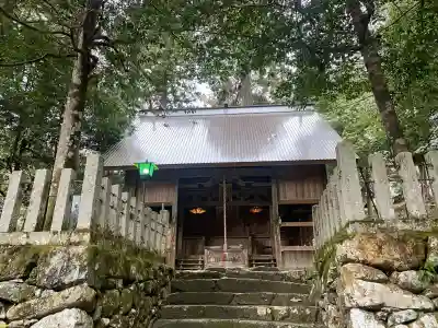大原神社の{uncategorized: "未分類", other: "その他", undefined: "問題あり", building: "その他建物", grave: "お墓", sacred_gate: "鳥居", guardian: "狛犬", statue: "像", buddha: "仏像", history: "歴史", nature: "自然", garden: "庭園", animal: "動物", pagoda: "塔", temizu: "手水舎", mountain_gate: "山門・神門", sanctuary: "本殿・本堂", subordinate: "末社・摂社", art: "芸術", scenery: "景色", jizo: "地蔵", ema: "絵馬", goshuin: "御朱印", omikuji: "おみくじ", items: "授与品その他", amulet: "お守り", goshuincho: "御朱印帳", eats: "食事", festival: "お祭り", votive_dance: "神楽", shichigosan: "七五三参", wedding: "結婚式", experience: "体験その他", initially: "初詣", around: "周辺", anti_infection: "感染症対策"}