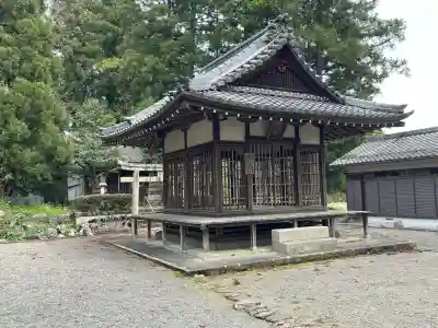 瀧之宮神社の{uncategorized: "未分類", other: "その他", undefined: "問題あり", building: "その他建物", grave: "お墓", sacred_gate: "鳥居", guardian: "狛犬", statue: "像", buddha: "仏像", history: "歴史", nature: "自然", garden: "庭園", animal: "動物", pagoda: "塔", temizu: "手水舎", mountain_gate: "山門・神門", sanctuary: "本殿・本堂", subordinate: "末社・摂社", art: "芸術", scenery: "景色", jizo: "地蔵", ema: "絵馬", goshuin: "御朱印", omikuji: "おみくじ", items: "授与品その他", amulet: "お守り", goshuincho: "御朱印帳", eats: "食事", festival: "お祭り", votive_dance: "神楽", shichigosan: "七五三参", wedding: "結婚式", experience: "体験その他", initially: "初詣", around: "周辺", anti_infection: "感染症対策"}