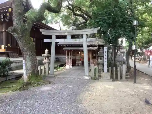 若宮八幡社の鳥居