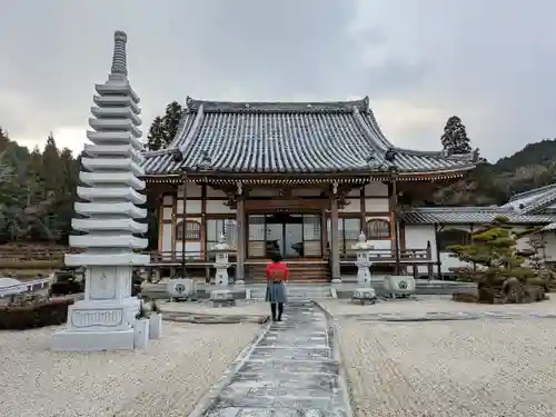 光照寺の本殿・本堂