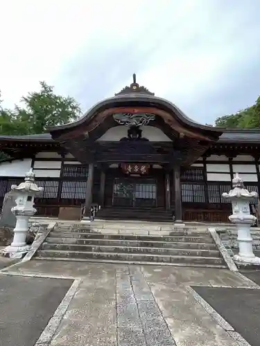 曹洞宗 永松山 龍泉寺の本殿・本堂