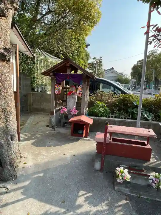 開運地蔵尊庚甲の{uncategorized: "未分類", other: "その他", undefined: "問題あり", building: "その他建物", grave: "お墓", sacred_gate: "鳥居", guardian: "狛犬", statue: "像", buddha: "仏像", history: "歴史", nature: "自然", garden: "庭園", animal: "動物", pagoda: "塔", temizu: "手水舎", mountain_gate: "山門・神門", sanctuary: "本殿・本堂", subordinate: "末社・摂社", art: "芸術", scenery: "景色", jizo: "地蔵", ema: "絵馬", goshuin: "御朱印", omikuji: "おみくじ", items: "授与品その他", amulet: "お守り", goshuincho: "御朱印帳", eats: "食事", festival: "お祭り", votive_dance: "神楽", shichigosan: "七五三参", wedding: "結婚式", experience: "体験その他", initially: "初詣", around: "周辺", anti_infection: "感染症対策"}