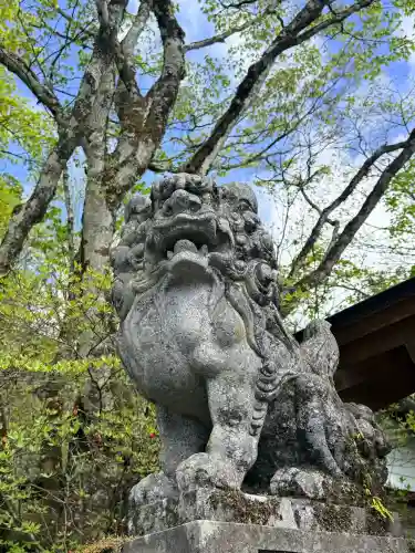 熊野皇大神社の{uncategorized: "未分類", other: "その他", undefined: "問題あり", building: "その他建物", grave: "お墓", sacred_gate: "鳥居", guardian: "狛犬", statue: "像", buddha: "仏像", history: "歴史", nature: "自然", garden: "庭園", animal: "動物", pagoda: "塔", temizu: "手水舎", mountain_gate: "山門・神門", sanctuary: "本殿・本堂", subordinate: "末社・摂社", art: "芸術", scenery: "景色", jizo: "地蔵", ema: "絵馬", goshuin: "御朱印", omikuji: "おみくじ", items: "授与品その他", amulet: "お守り", goshuincho: "御朱印帳", eats: "食事", festival: "お祭り", votive_dance: "神楽", shichigosan: "七五三参", wedding: "結婚式", experience: "体験その他", initially: "初詣", around: "周辺", anti_infection: "感染症対策"}