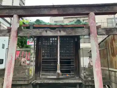 最勝稲荷神社の{uncategorized: "未分類", other: "その他", undefined: "問題あり", building: "その他建物", grave: "お墓", sacred_gate: "鳥居", guardian: "狛犬", statue: "像", buddha: "仏像", history: "歴史", nature: "自然", garden: "庭園", animal: "動物", pagoda: "塔", temizu: "手水舎", mountain_gate: "山門・神門", sanctuary: "本殿・本堂", subordinate: "末社・摂社", art: "芸術", scenery: "景色", jizo: "地蔵", ema: "絵馬", goshuin: "御朱印", omikuji: "おみくじ", items: "授与品その他", amulet: "お守り", goshuincho: "御朱印帳", eats: "食事", festival: "お祭り", votive_dance: "神楽", shichigosan: "七五三参", wedding: "結婚式", experience: "体験その他", initially: "初詣", around: "周辺", anti_infection: "感染症対策"}