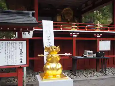 日光二荒山神社の狛犬