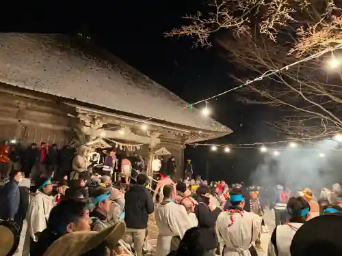 毛越寺の{uncategorized: "未分類", other: "その他", undefined: "問題あり", building: "その他建物", grave: "お墓", sacred_gate: "鳥居", guardian: "狛犬", statue: "像", buddha: "仏像", history: "歴史", nature: "自然", garden: "庭園", animal: "動物", pagoda: "塔", temizu: "手水舎", mountain_gate: "山門・神門", sanctuary: "本殿・本堂", subordinate: "末社・摂社", art: "芸術", scenery: "景色", jizo: "地蔵", ema: "絵馬", goshuin: "御朱印", omikuji: "おみくじ", items: "授与品その他", amulet: "お守り", goshuincho: "御朱印帳", eats: "食事", festival: "お祭り", votive_dance: "神楽", shichigosan: "七五三参", wedding: "結婚式", experience: "体験その他", initially: "初詣", around: "周辺", anti_infection: "感染症対策"}